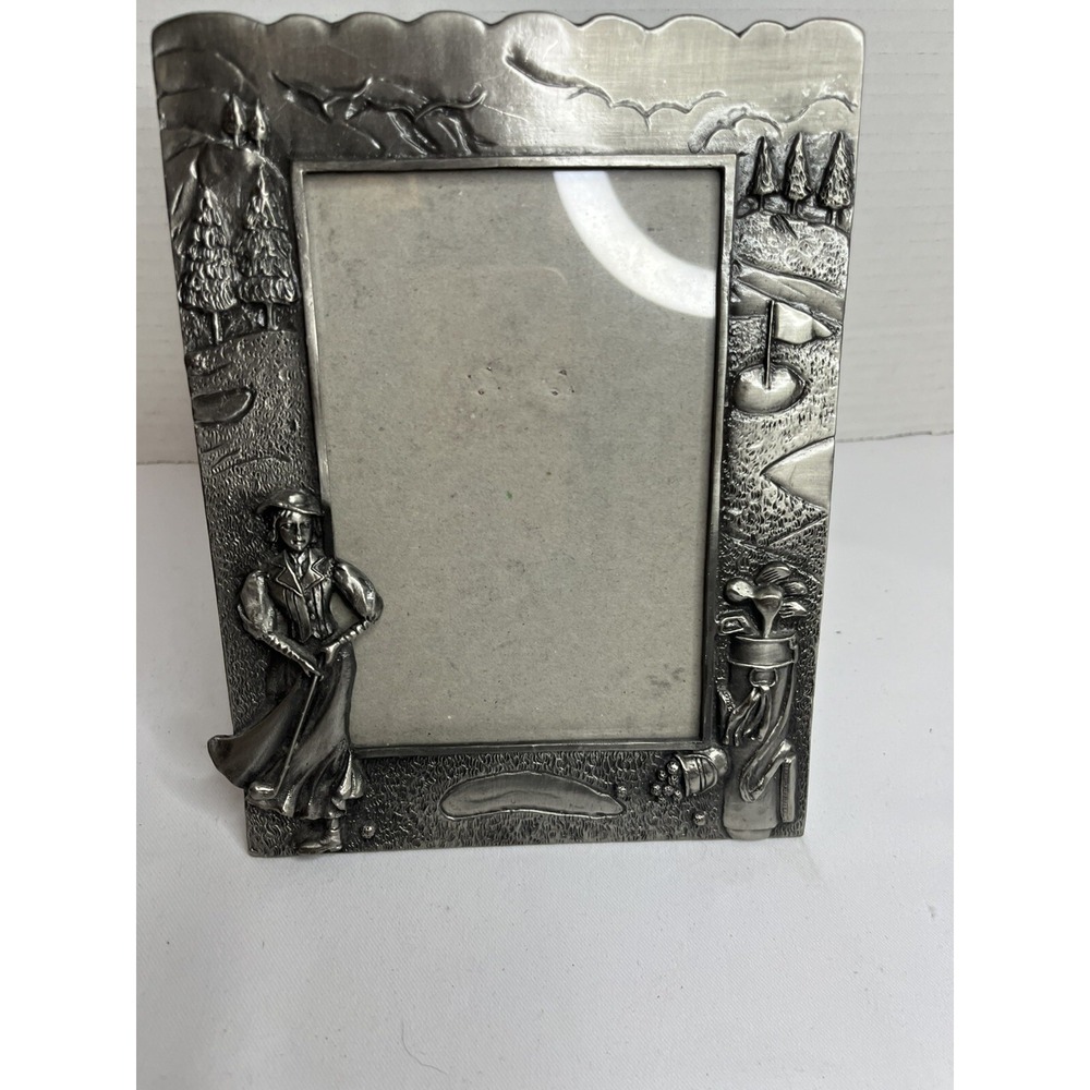 Pewter Picture Frame, featuring Vintage Lady golfer country scene.Fit 6X4 Pic.